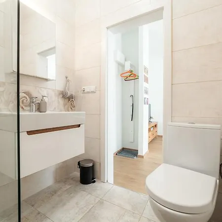Old Town 1br Near Main Square Pressburg