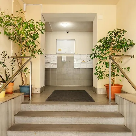 Apartment Old Town 1br Near Main Square