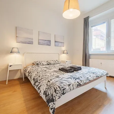 Apartment Old Town 1br Near Main Square
